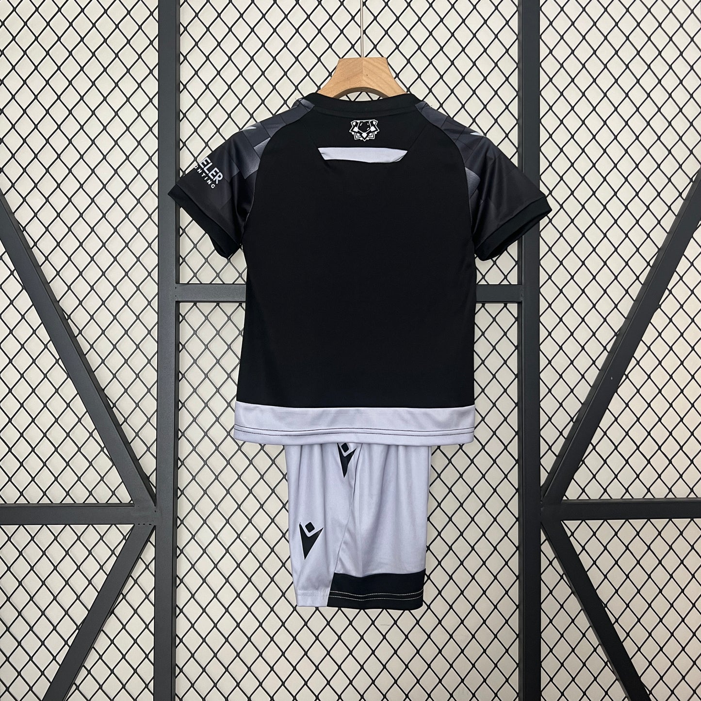 Osasuna Kit Criança Terceiro 2024/25