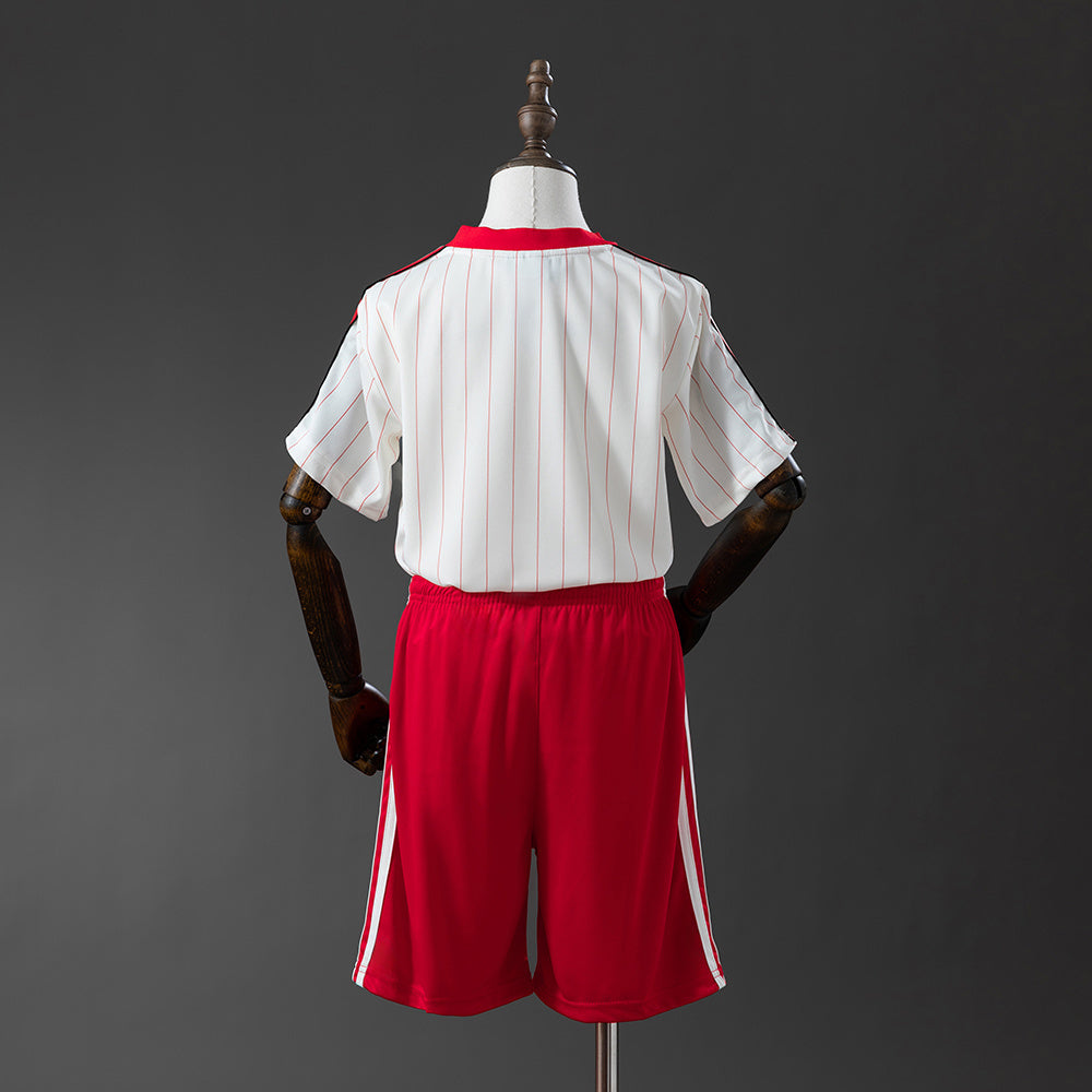 Benfica Kit Criança Especial Retro 2025